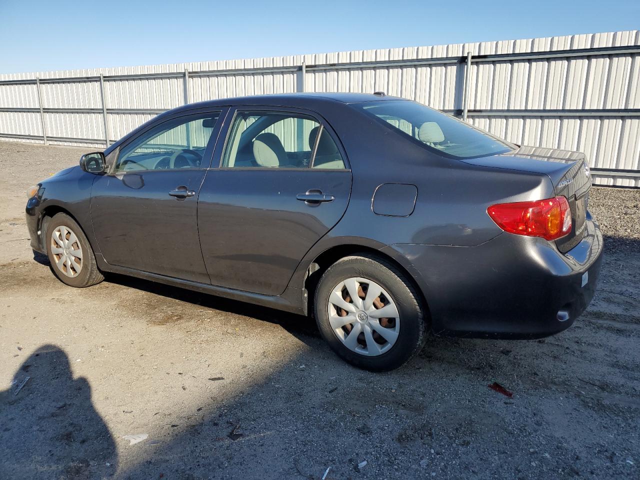 2009 Toyota Corolla - Image 2