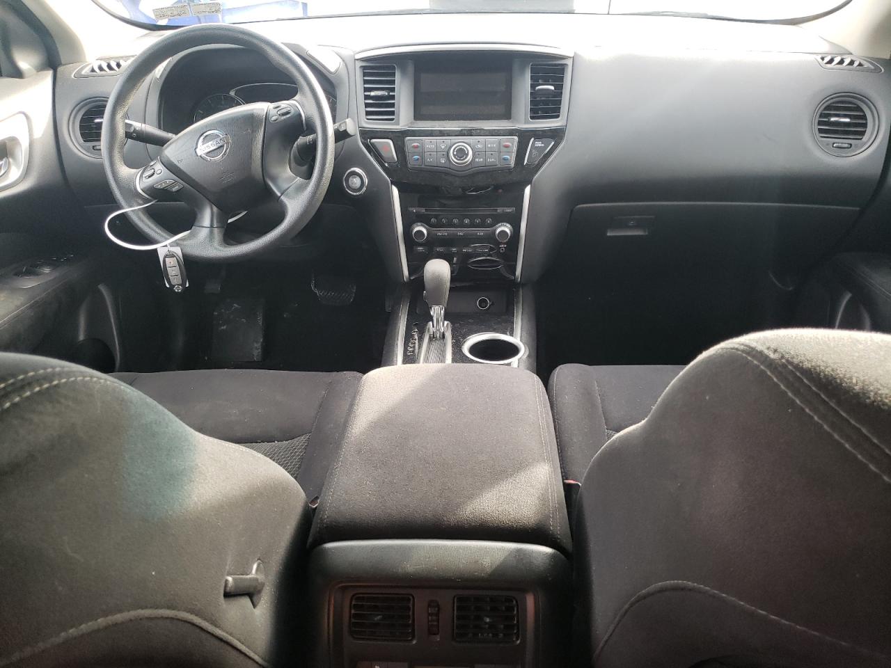 2016 Nissan Pathfinder - Image 8