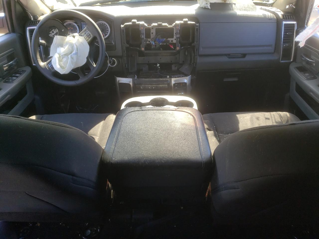 2019 RAM 1500 - Image 8