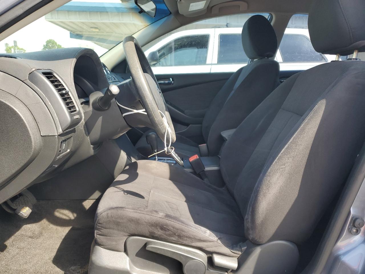 2012 Nissan Altima - Image 7