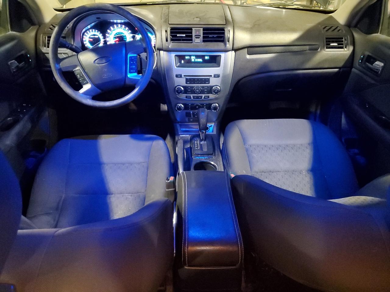 2011 Ford Fusion - Image 8