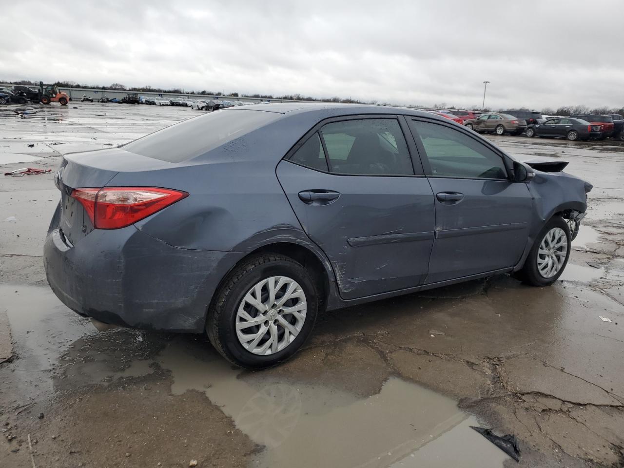 2017 Toyota Corolla - Image 3
