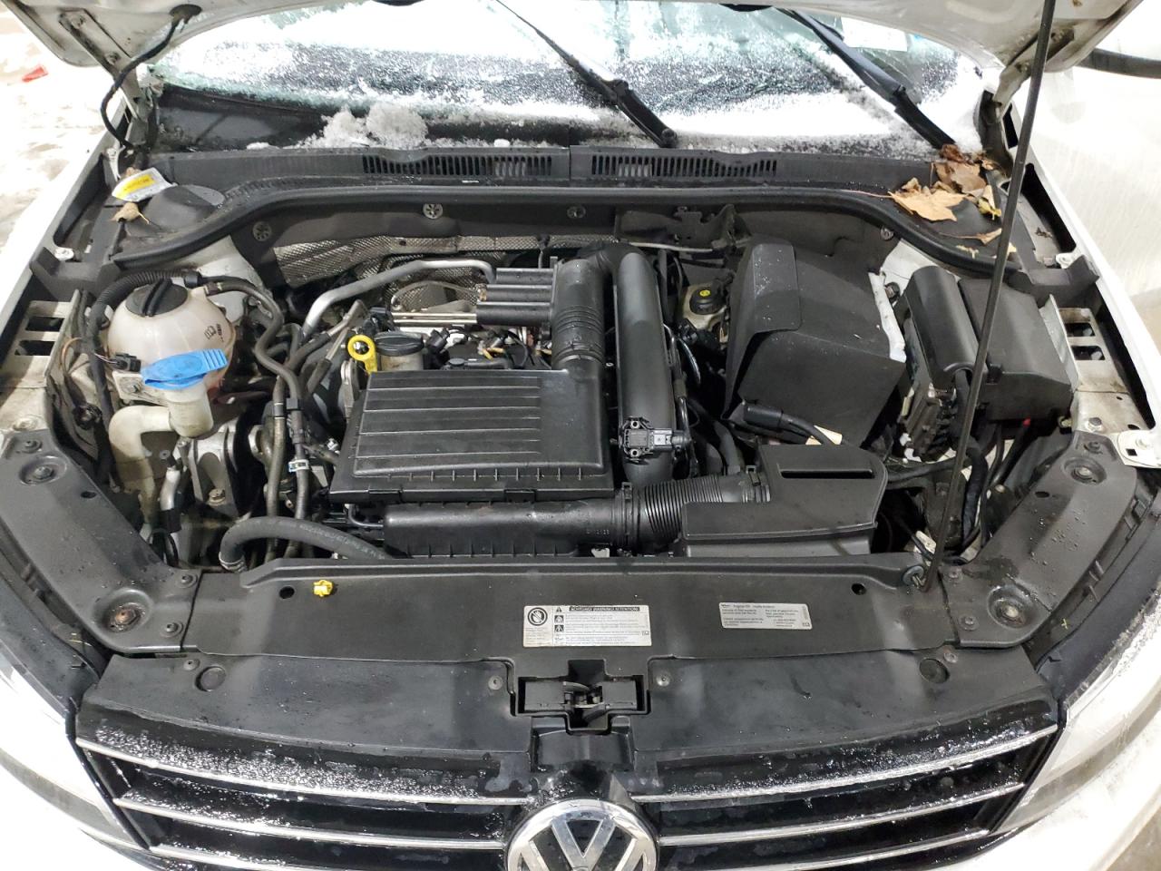 2017 Volkswagen Jetta - Image 11