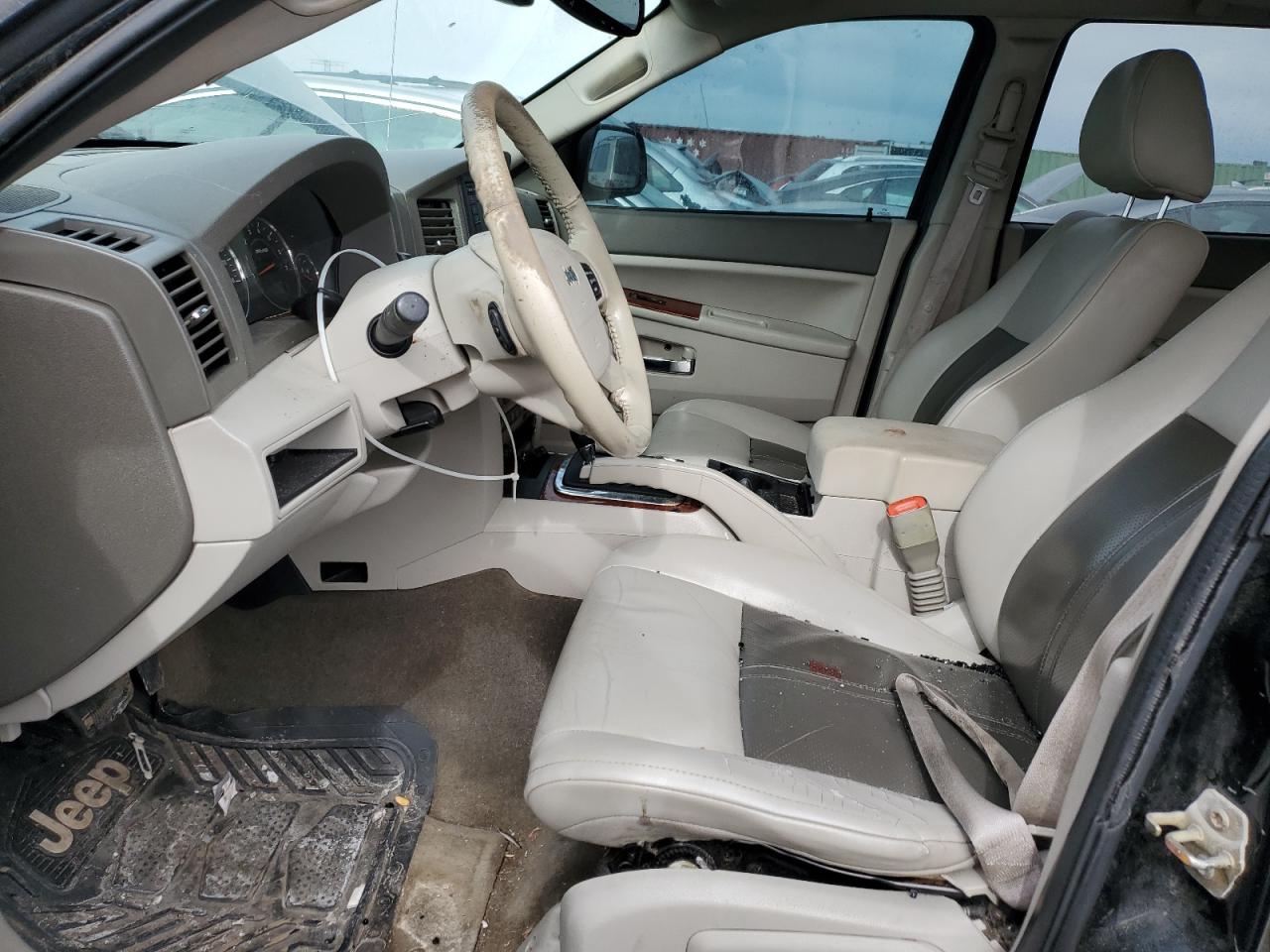 2006 Jeep Grand Cherokee - Image 7