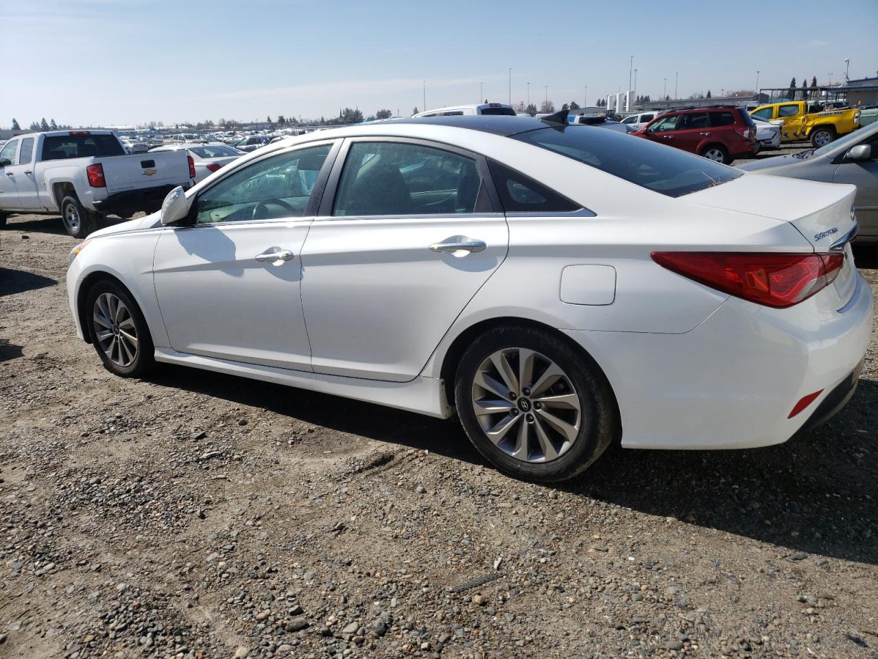 2014 Hyundai Sonata - Image 2