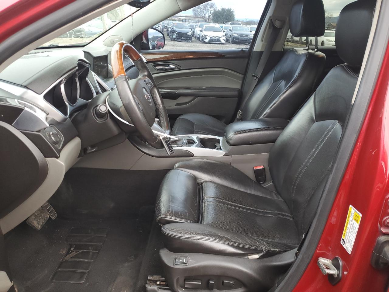 2010 Cadillac SRX - Image 7