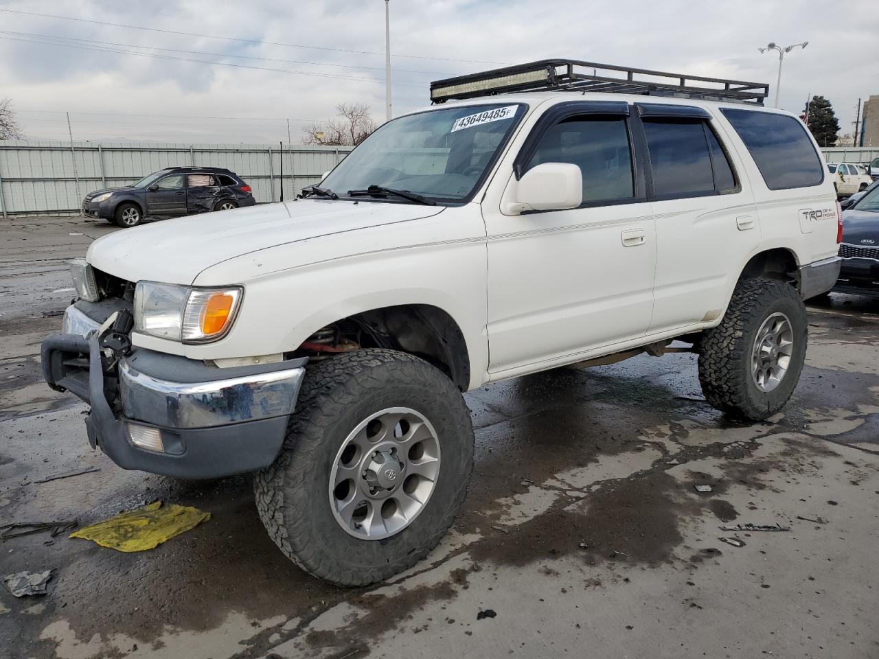 2001 Toyota 4Runner - Image 1