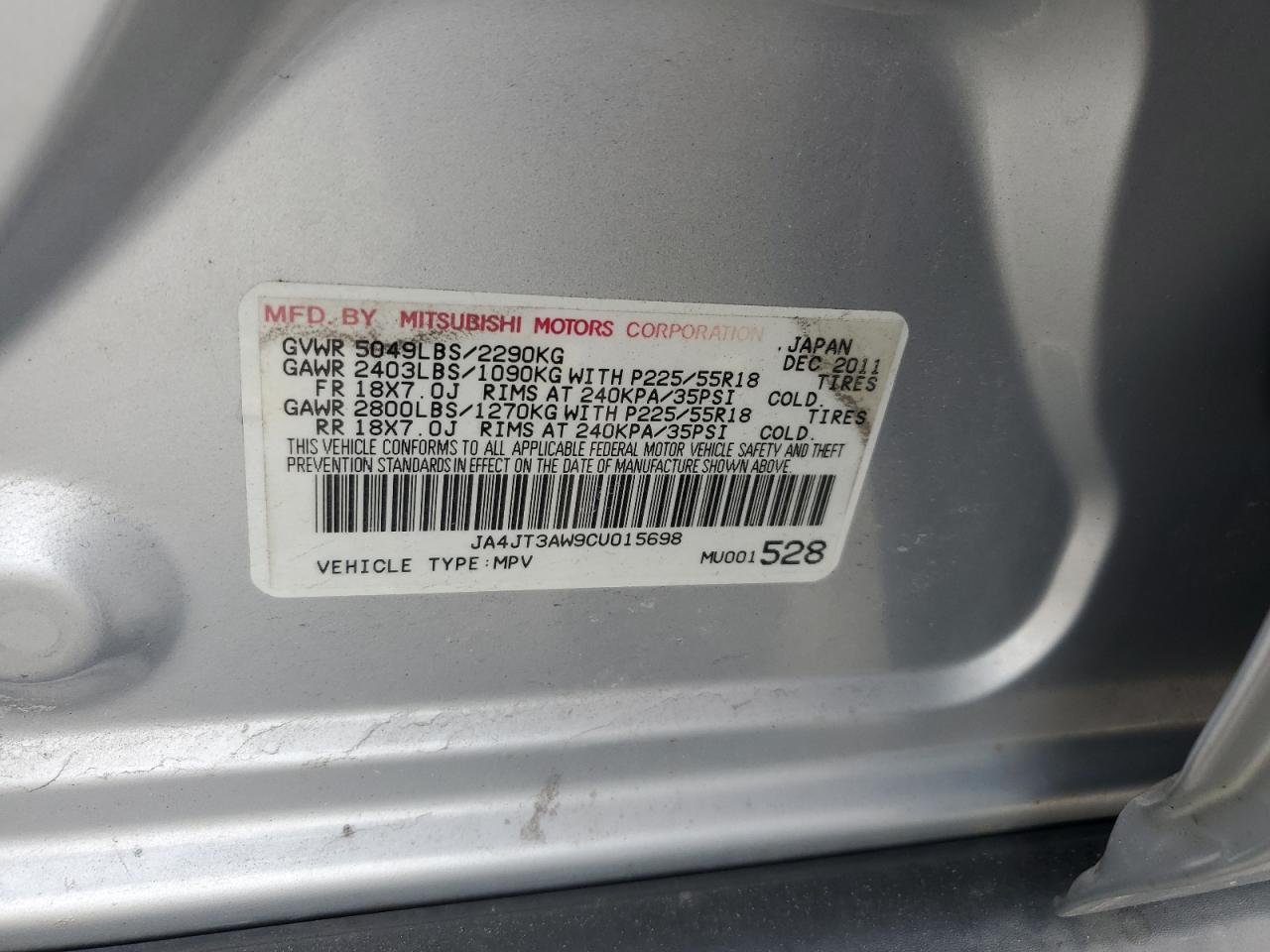 2012 Mitsubishi Outlander - Image 13