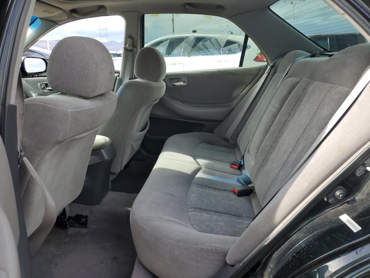 2000 Honda Accord - Image 10