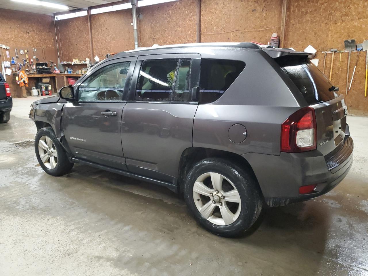 2016 Jeep Compass - Image 2