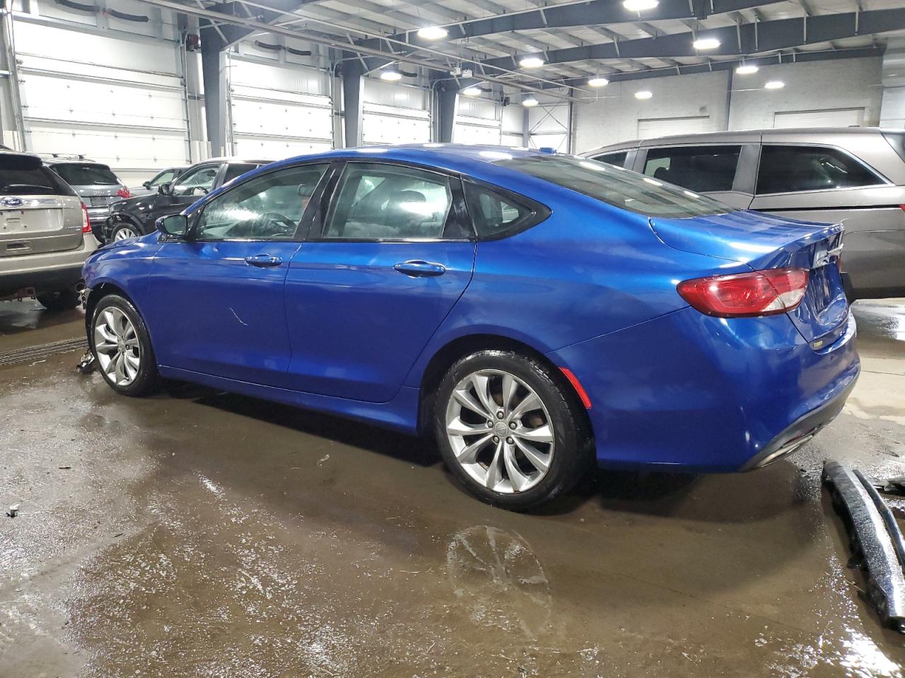 2015 Chrysler 200 - Image 2
