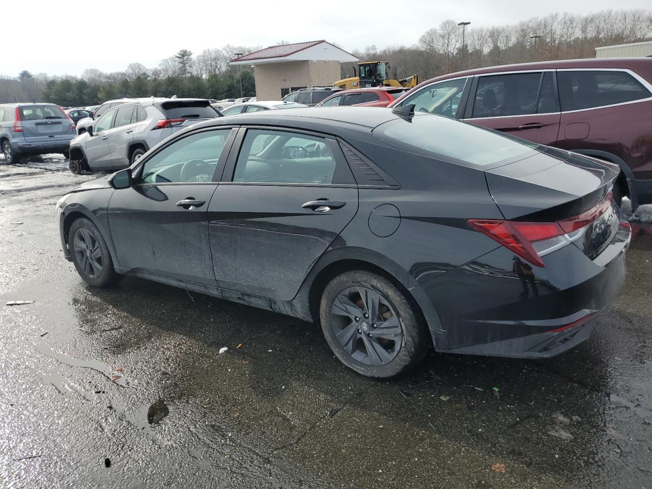 2023 Hyundai Elantra - Image 2