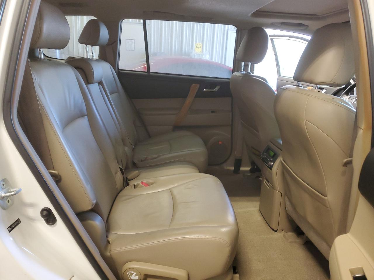 2008 Toyota Highlander - Image 10