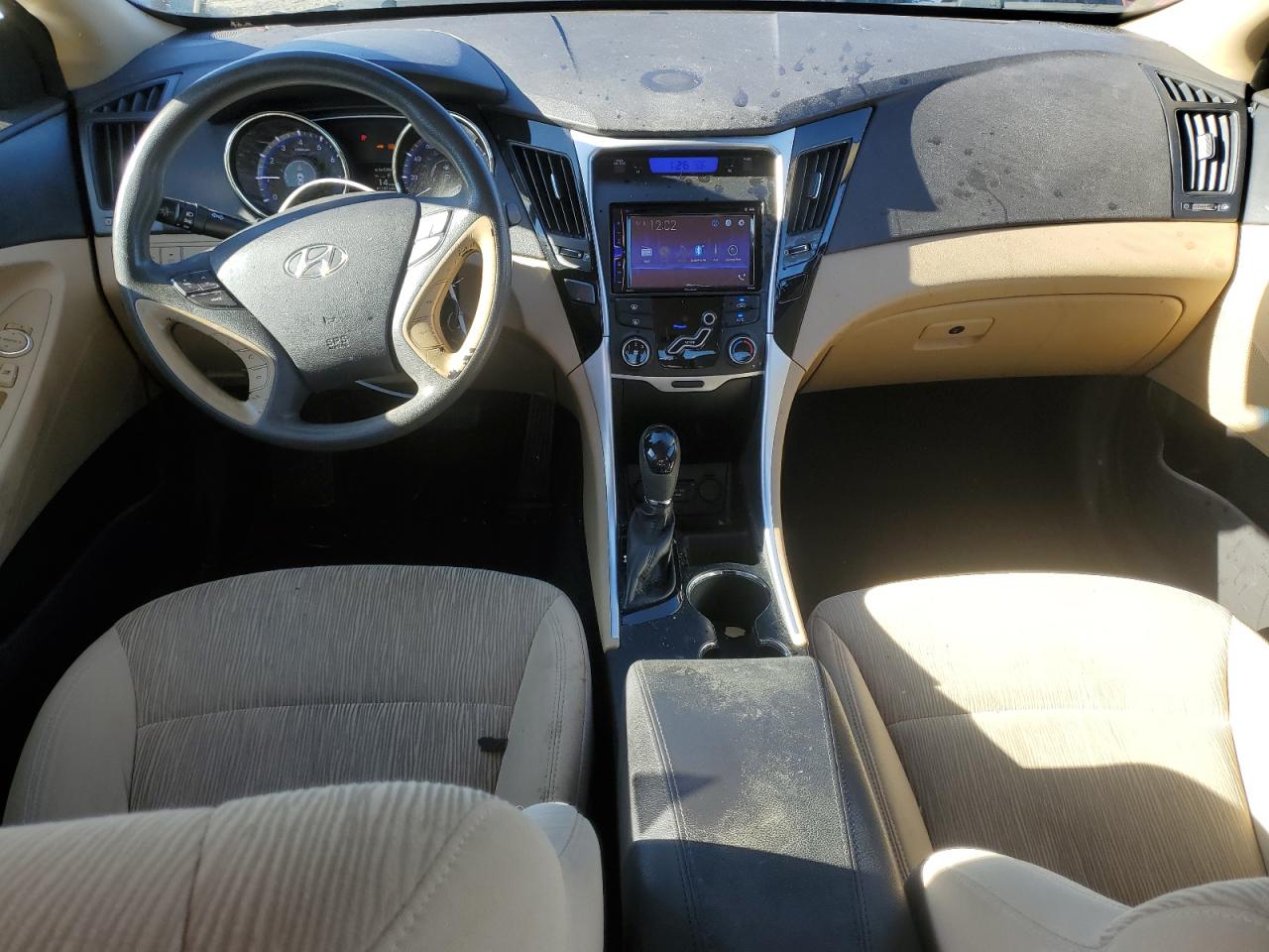 2013 Hyundai Sonata - Image 8
