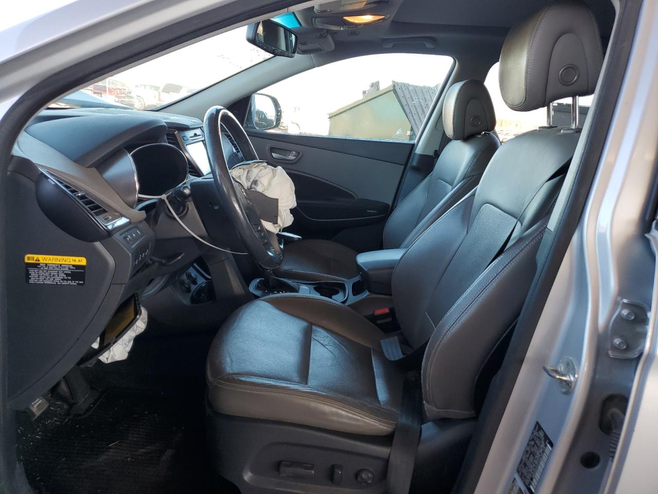 2015 Hyundai Santa Fe - Image 7