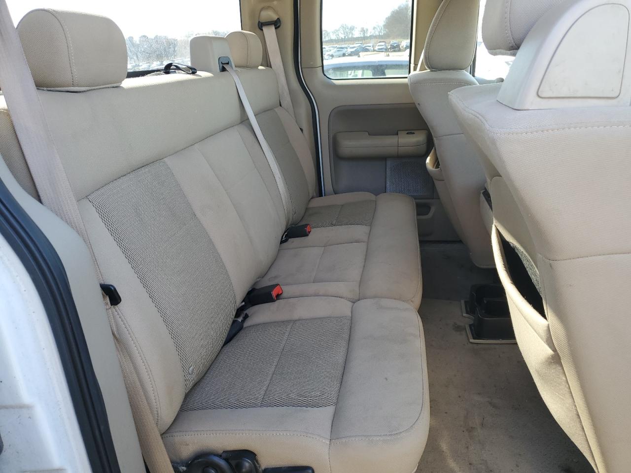 2006 Ford F-150 - Image 10