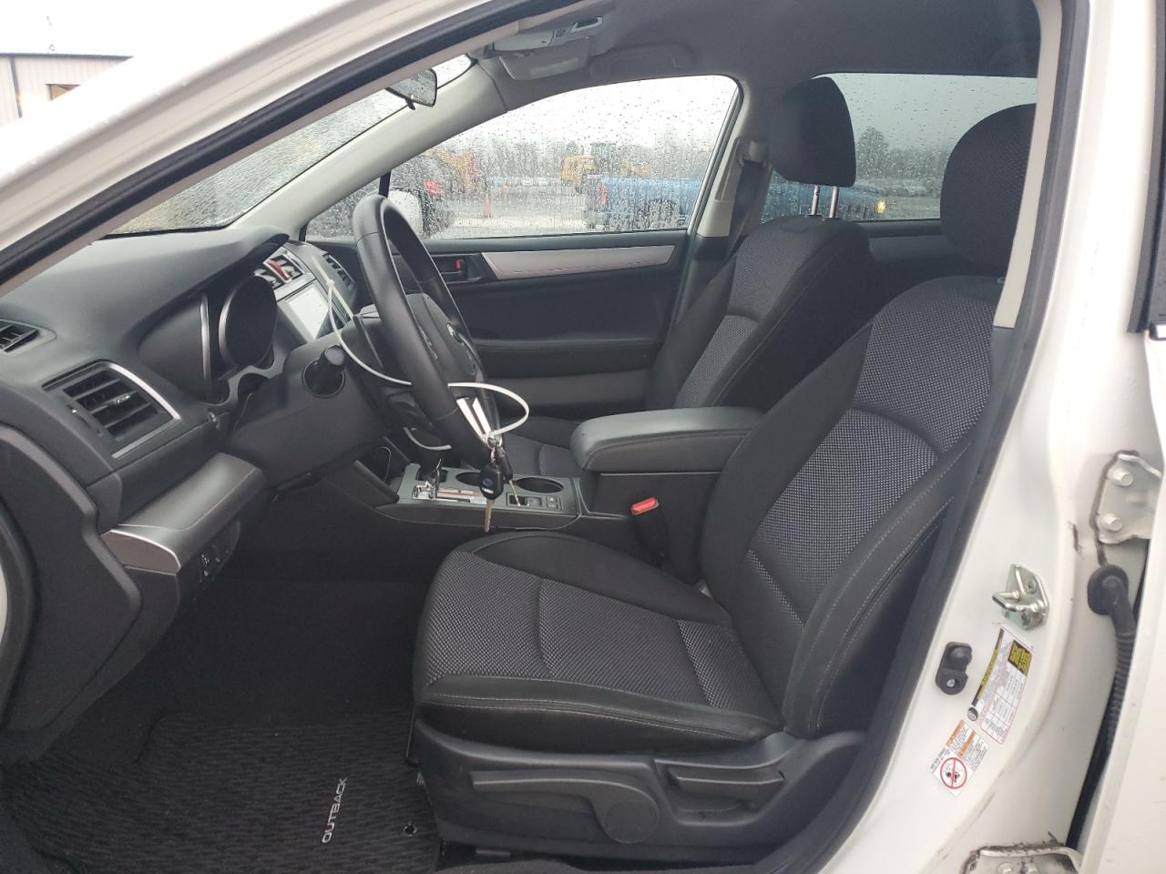 2015 Subaru Outback - Image 7