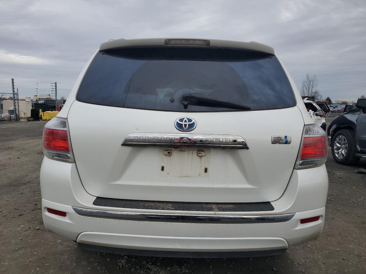 2013 Toyota Highlander - Image 6