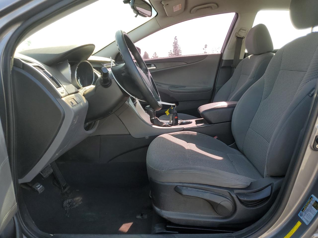 2012 Hyundai Sonata - Image 7