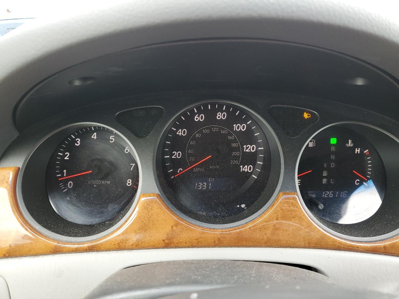 2005 Lexus ES - Image 9