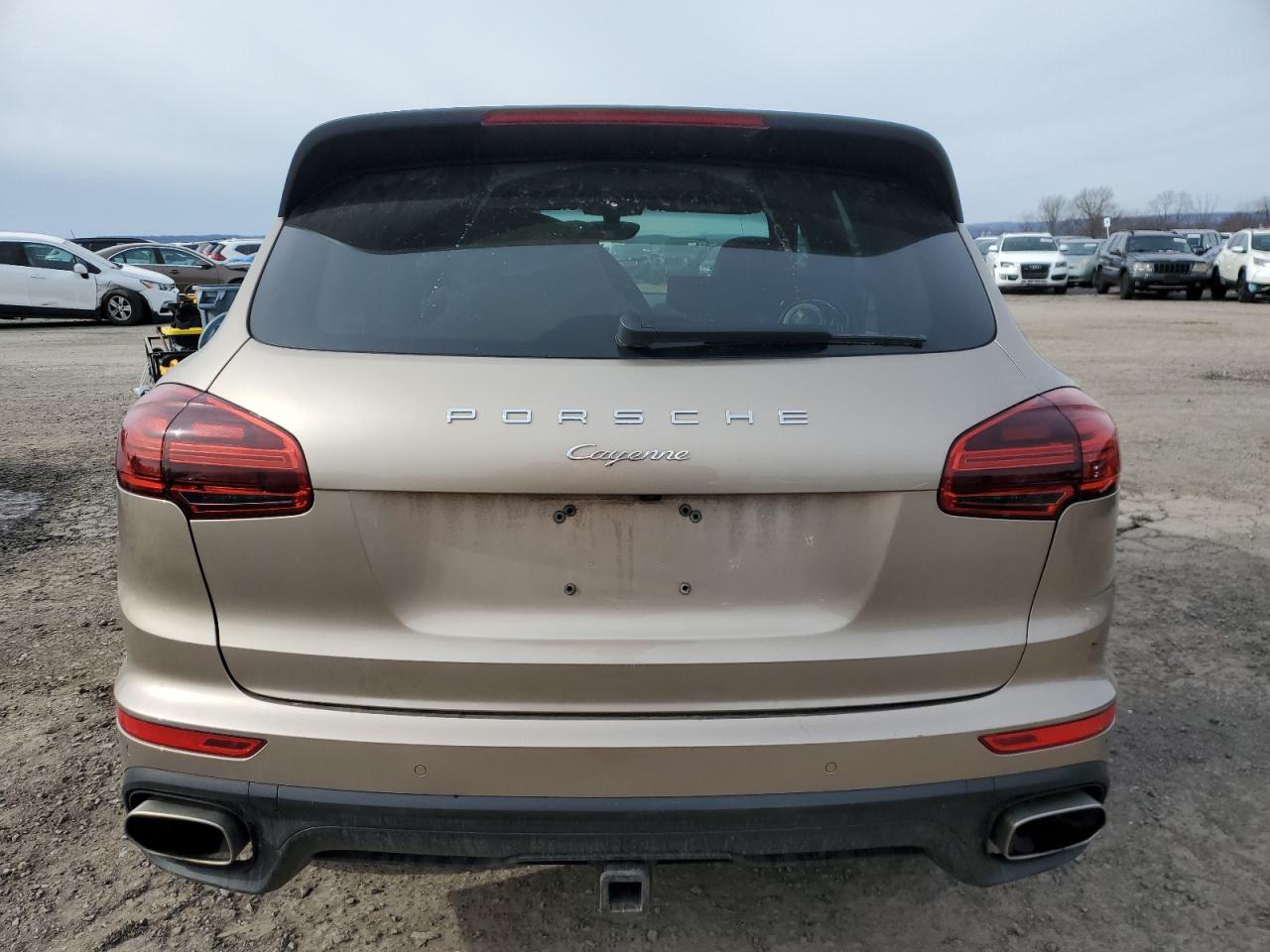 2016 Porsche Cayenne - Image 6