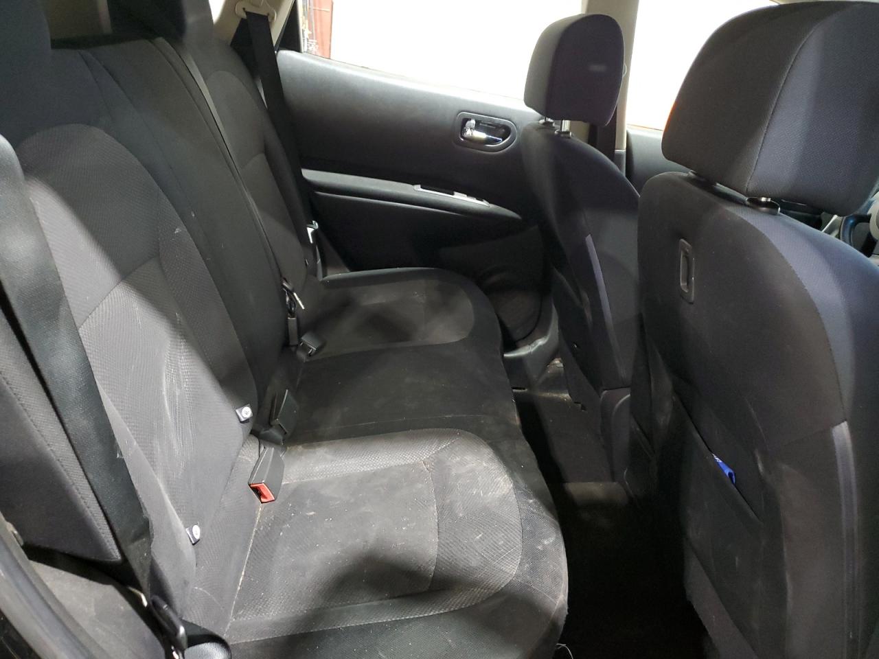2013 Nissan Rogue - Image 11
