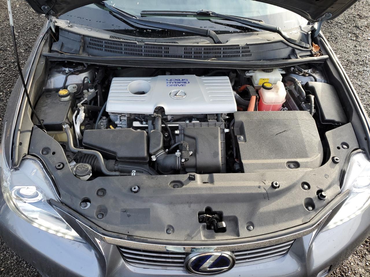 2012 Lexus CT - Image 11