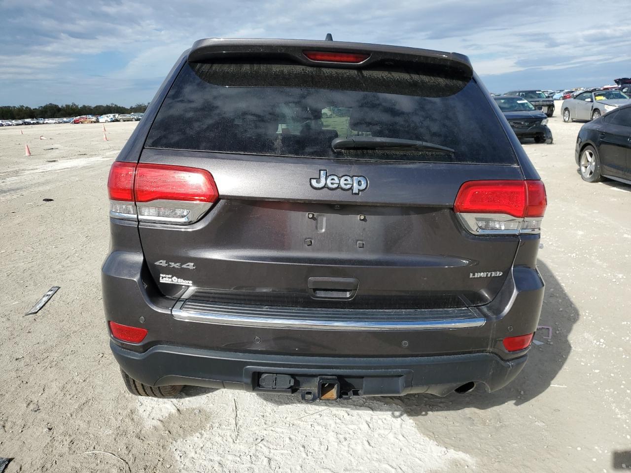2019 Jeep Grand Cherokee - Image 6