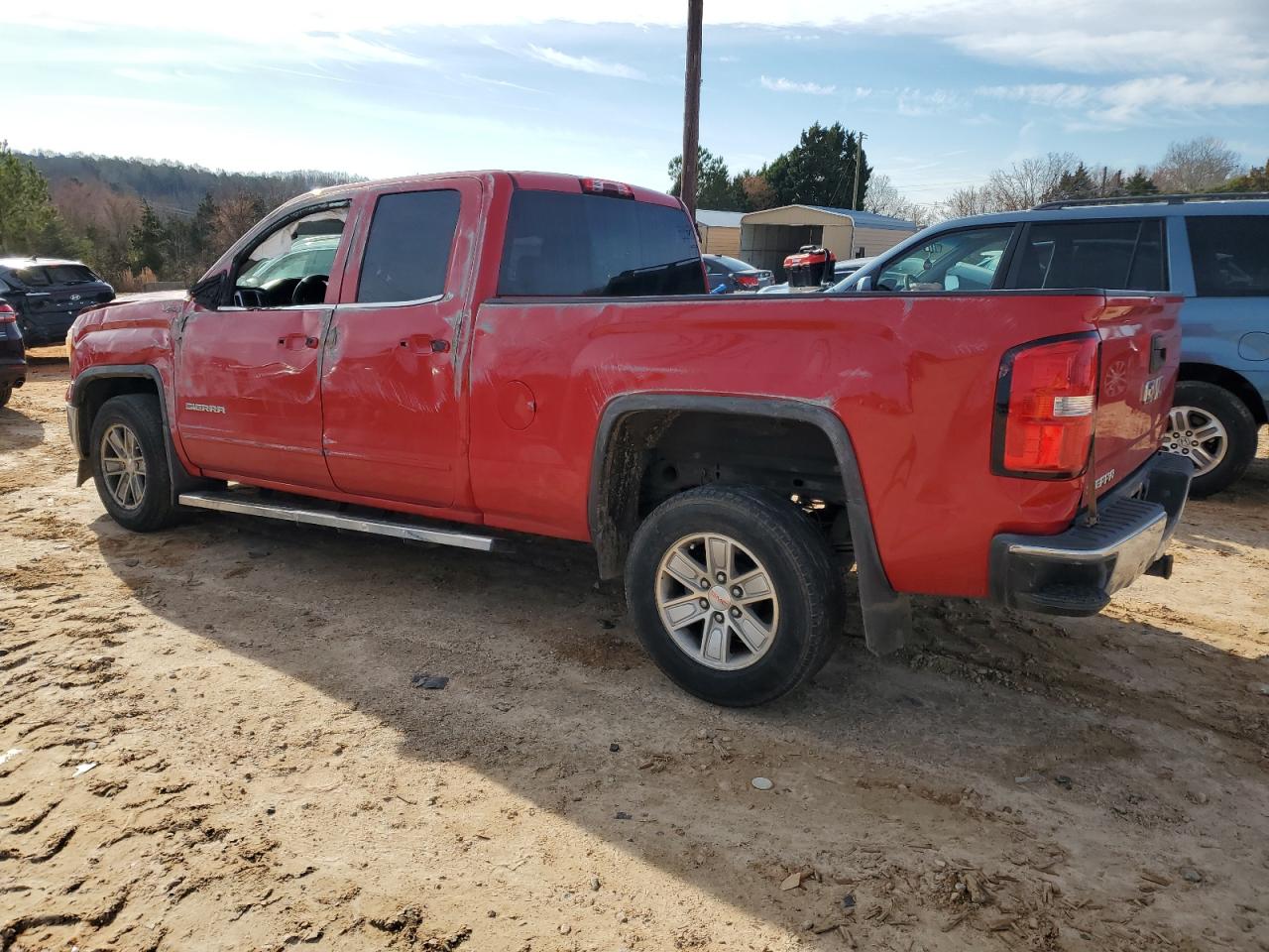2014 GMC Sierra - Image 2