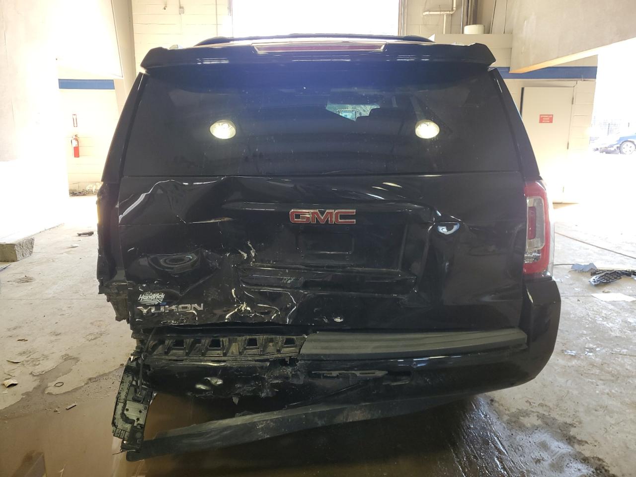 2019 GMC Yukon - Image 6