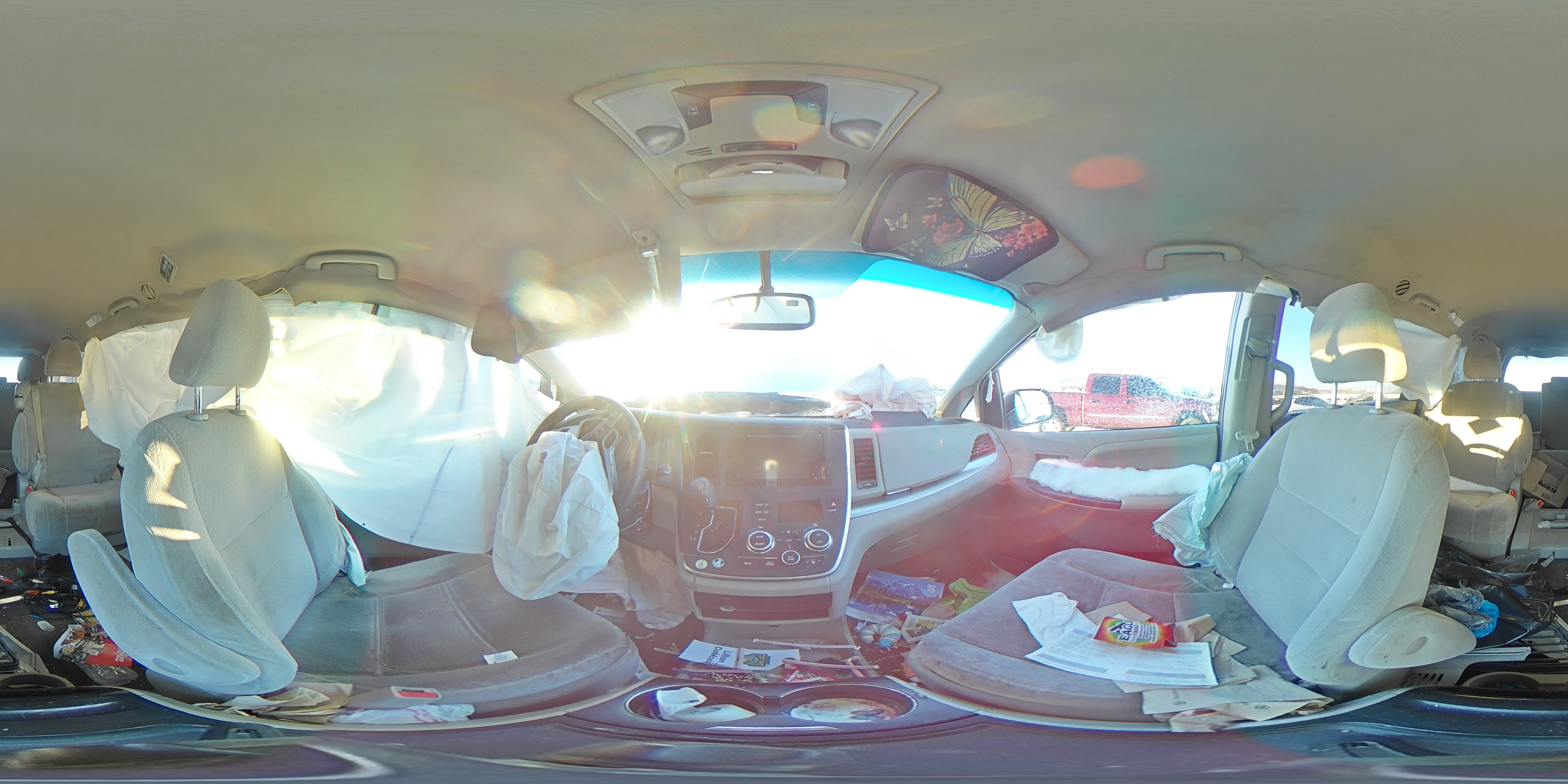 2015 Toyota Sienna - Image 15