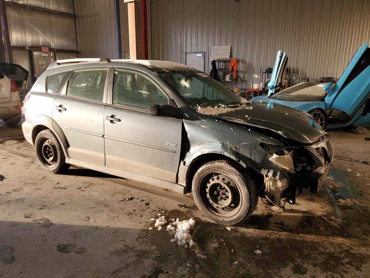 2008 Pontiac Vibe - Image 4