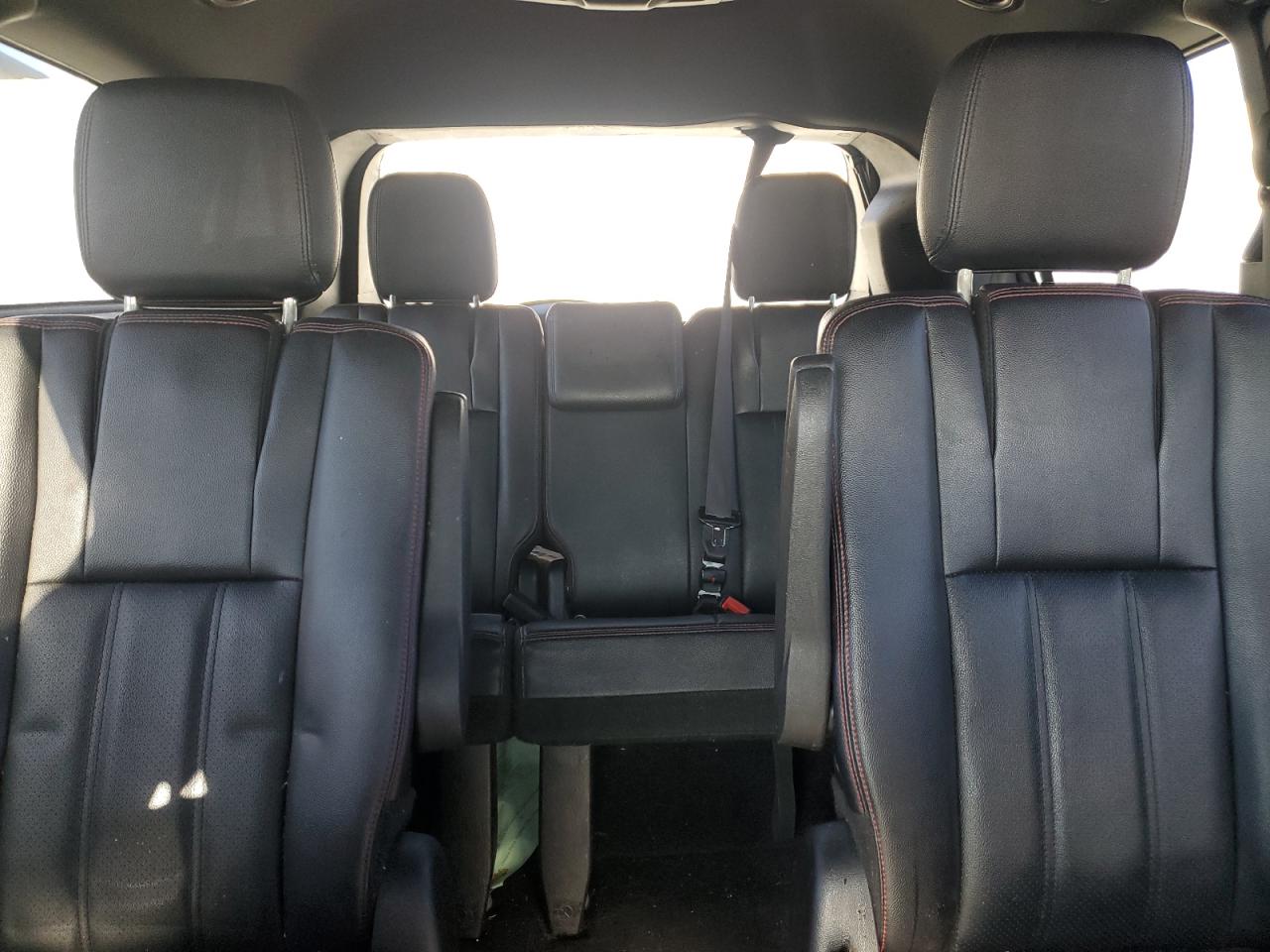 2019 Dodge Caravan - Image 10