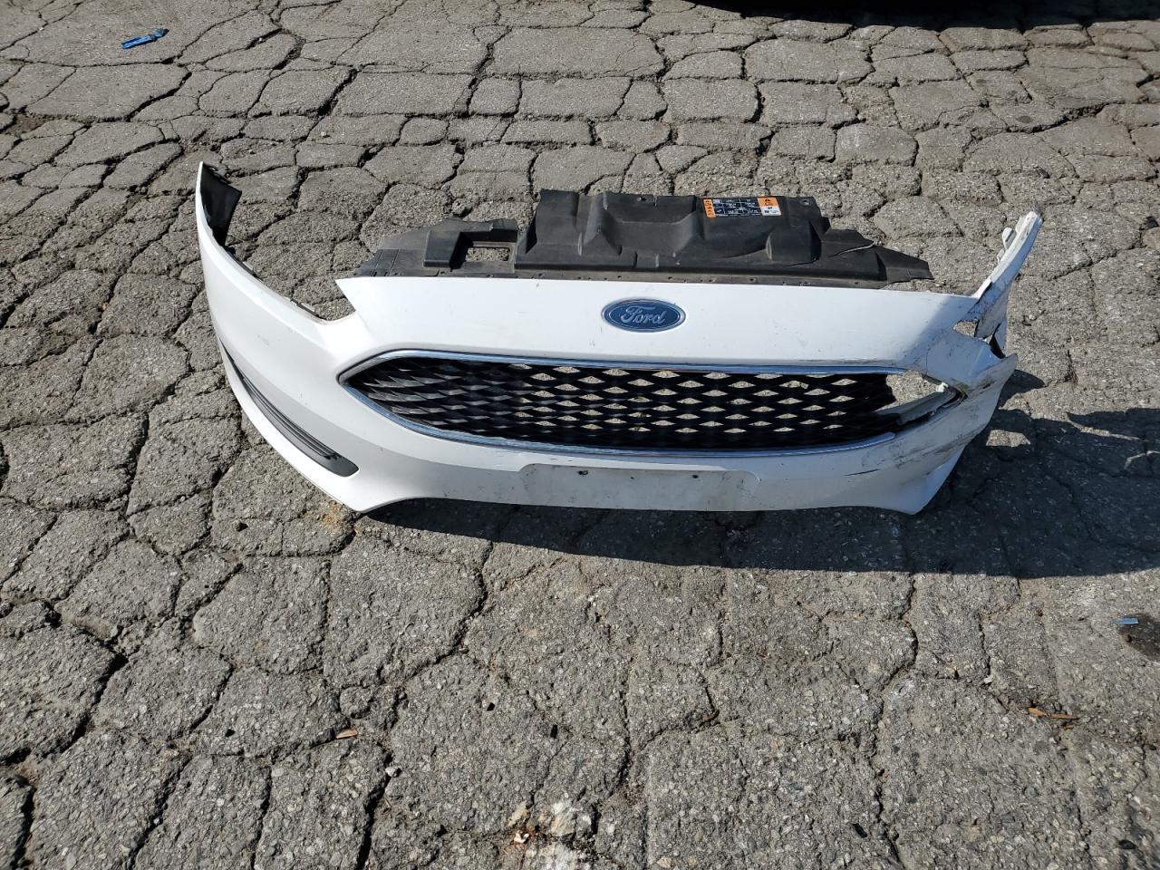 2017 Ford Focus - Image 12