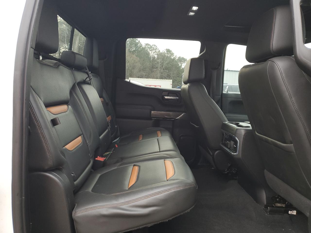 2020 GMC Sierra - Image 10