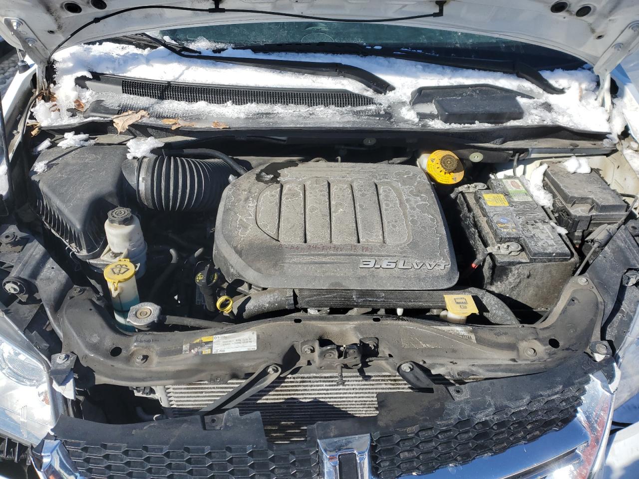 2015 Dodge Caravan - Image 12