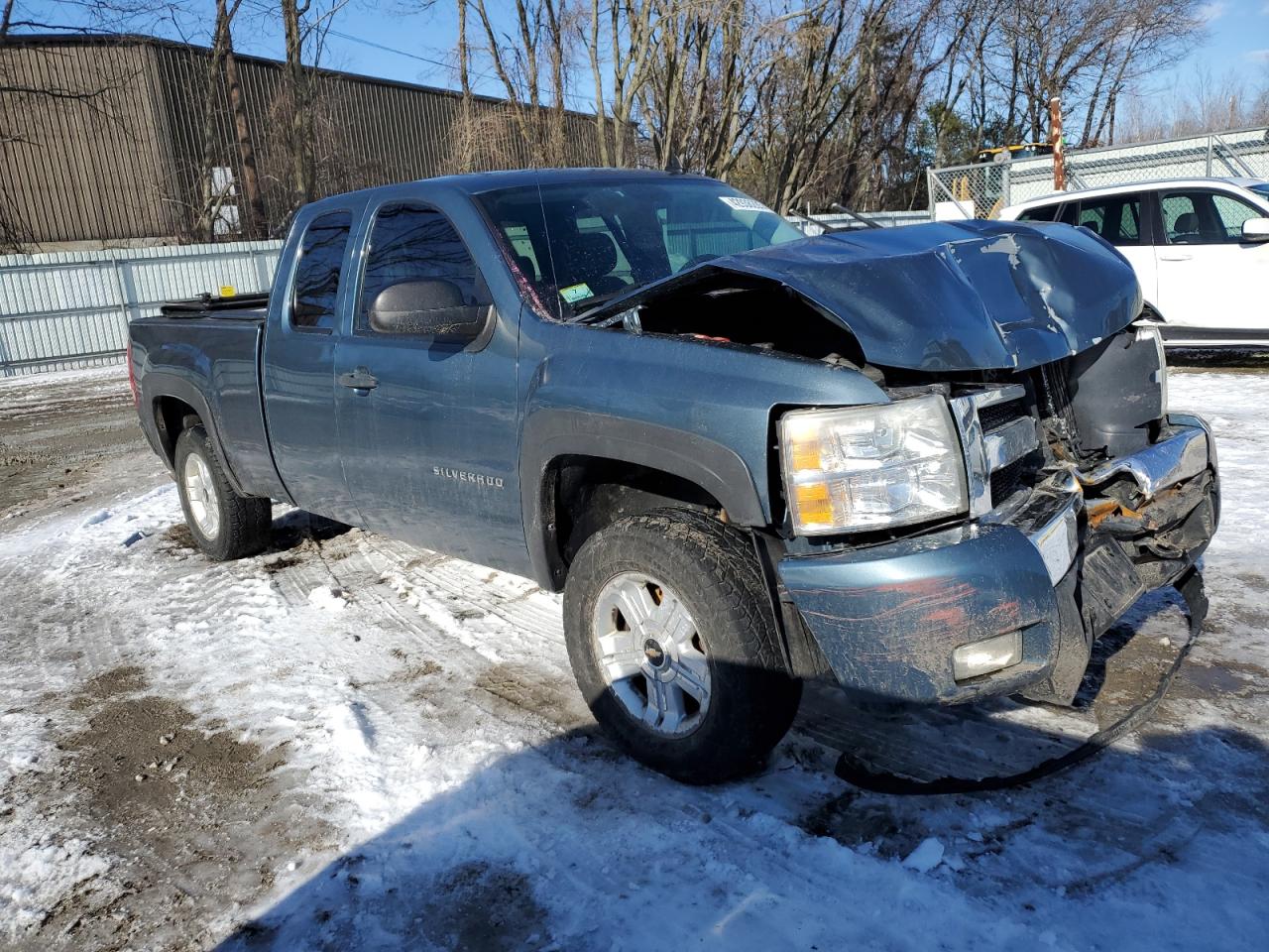 2009 Chevrolet Silverado - Image 4