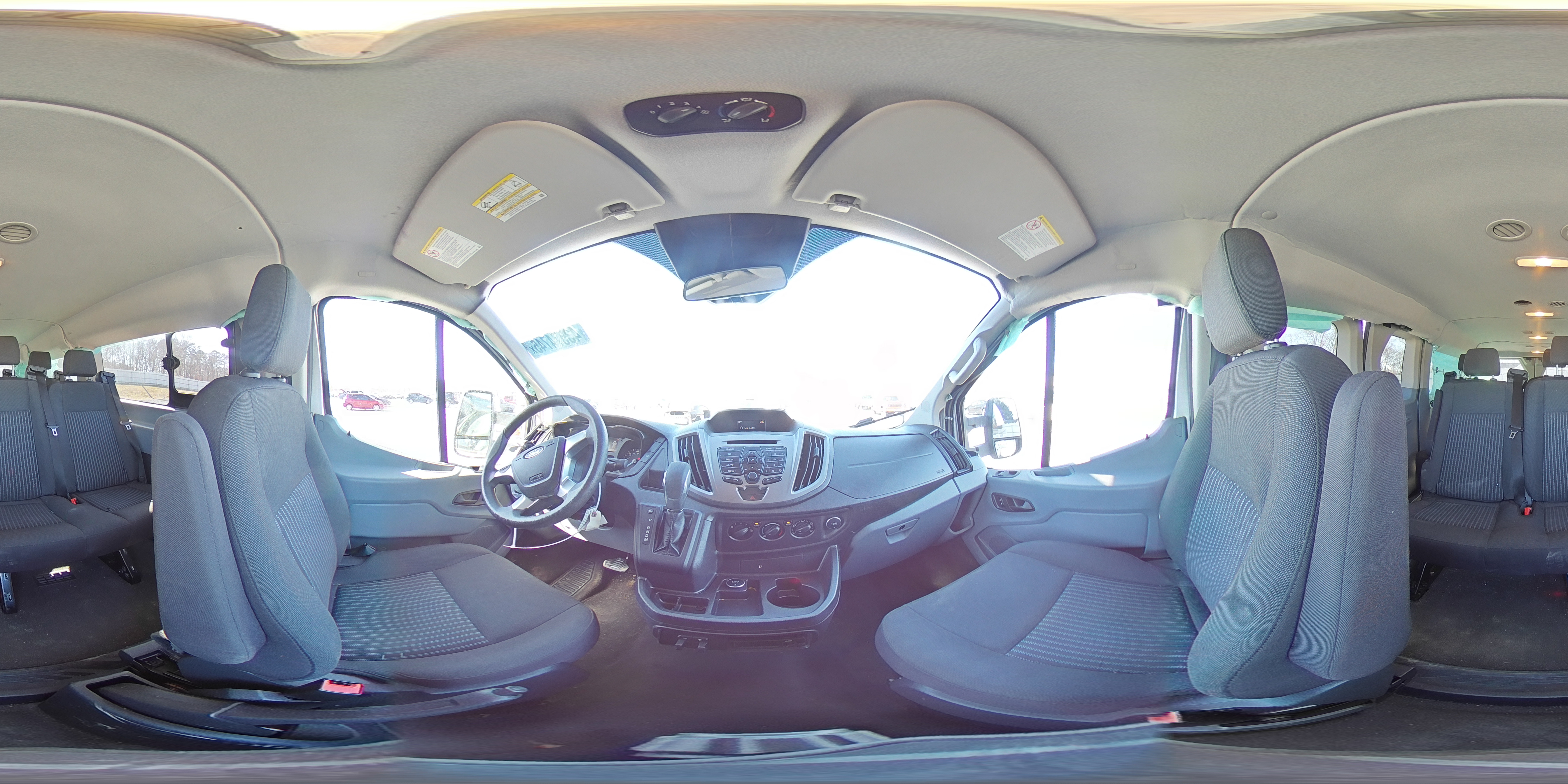 2018 Ford Transit - Image 14