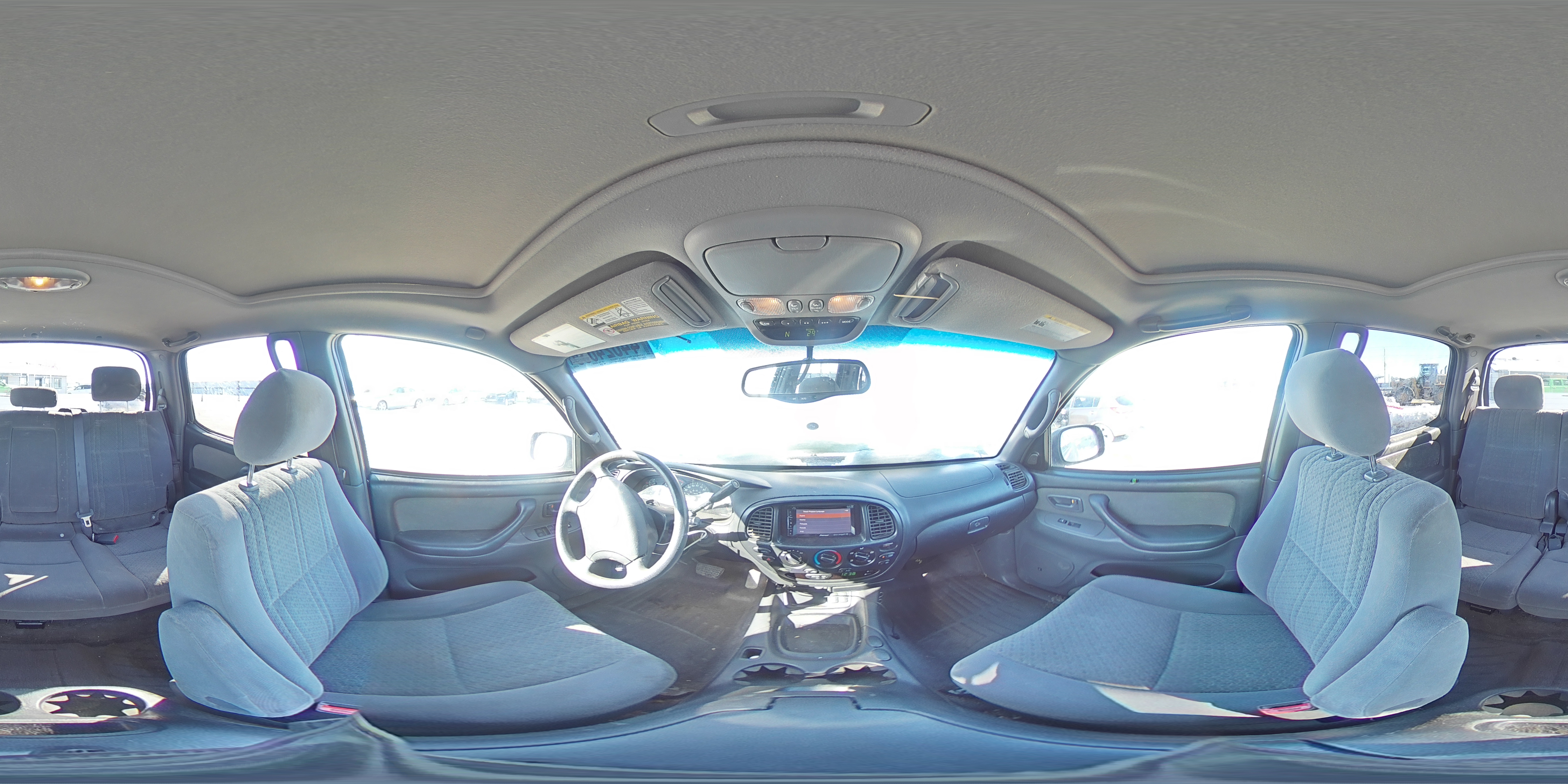 2005 Toyota Tundra - Image 13