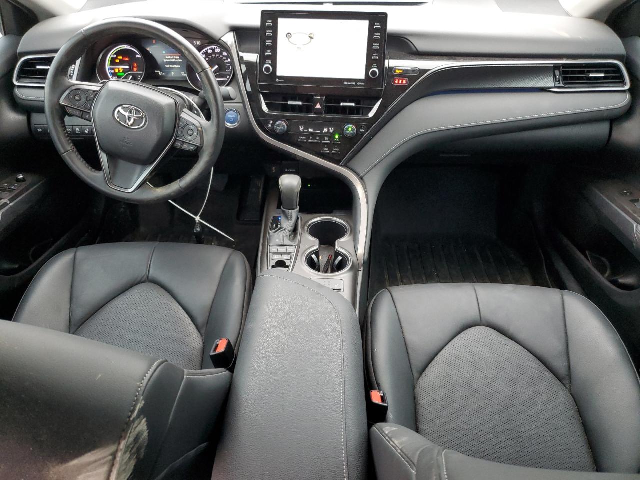 2023 Toyota Camry - Image 8