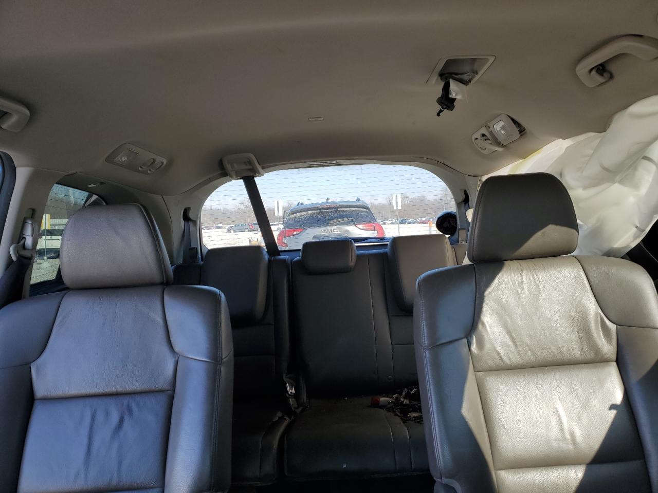 2013 Honda Odyssey - Image 10