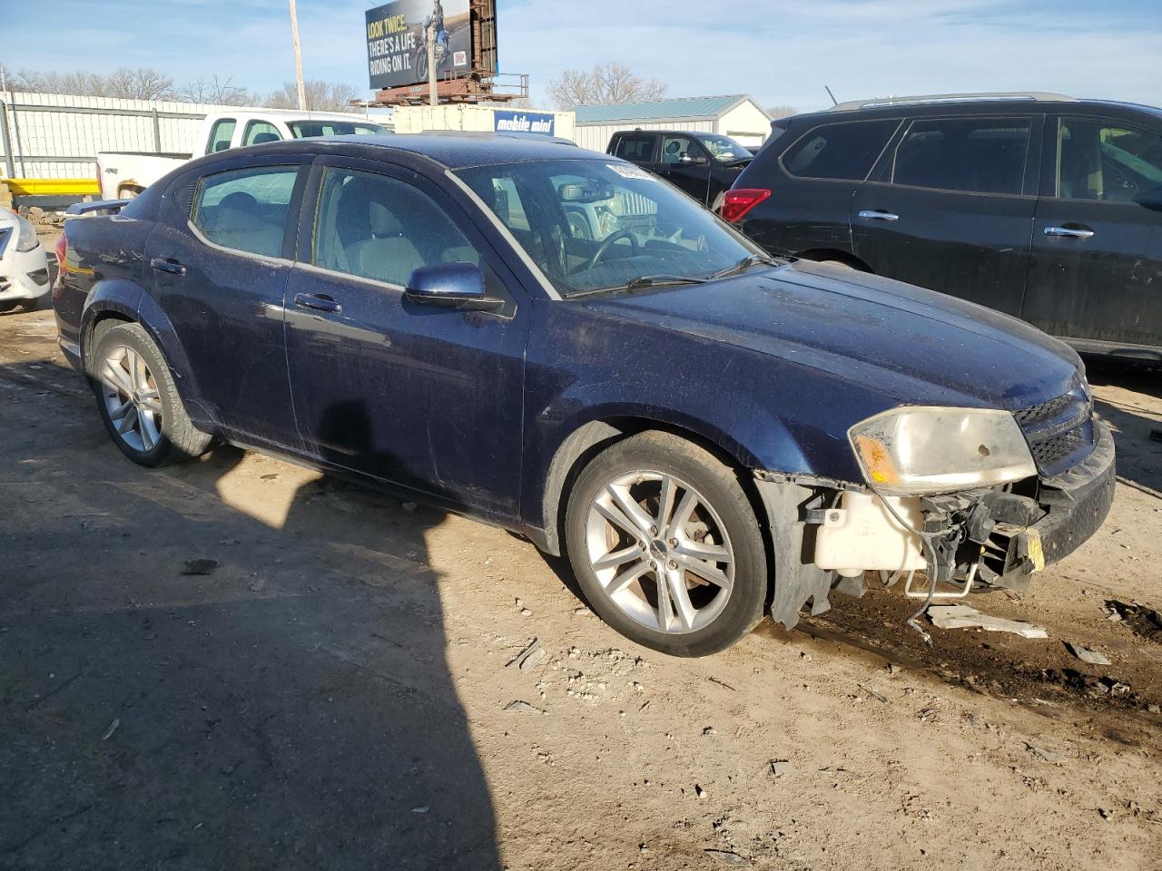 2013 Dodge Avenger - Image 4