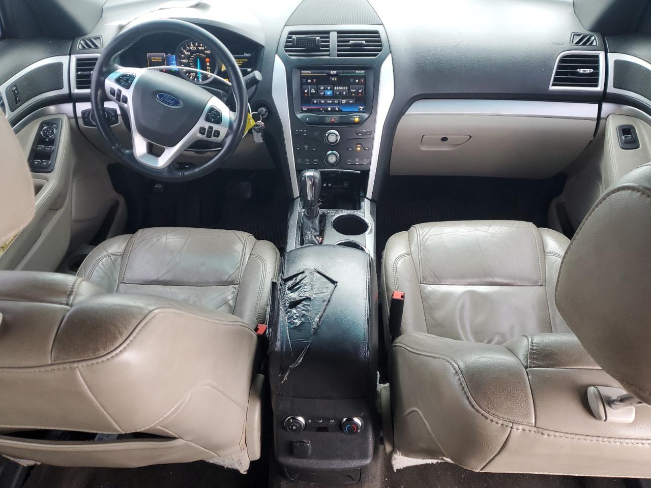 2013 Ford Explorer - Image 8