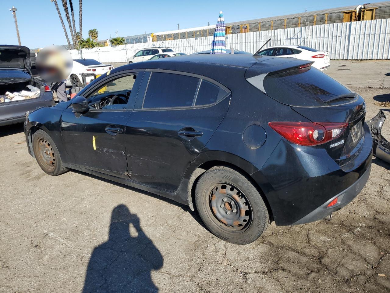 2016 Mazda 3 - Image 2