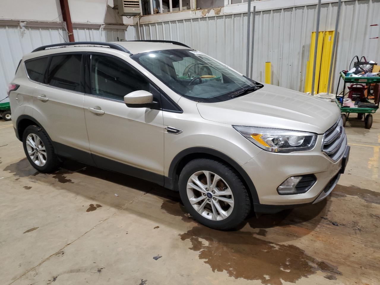 2017 Ford Escape - Image 4