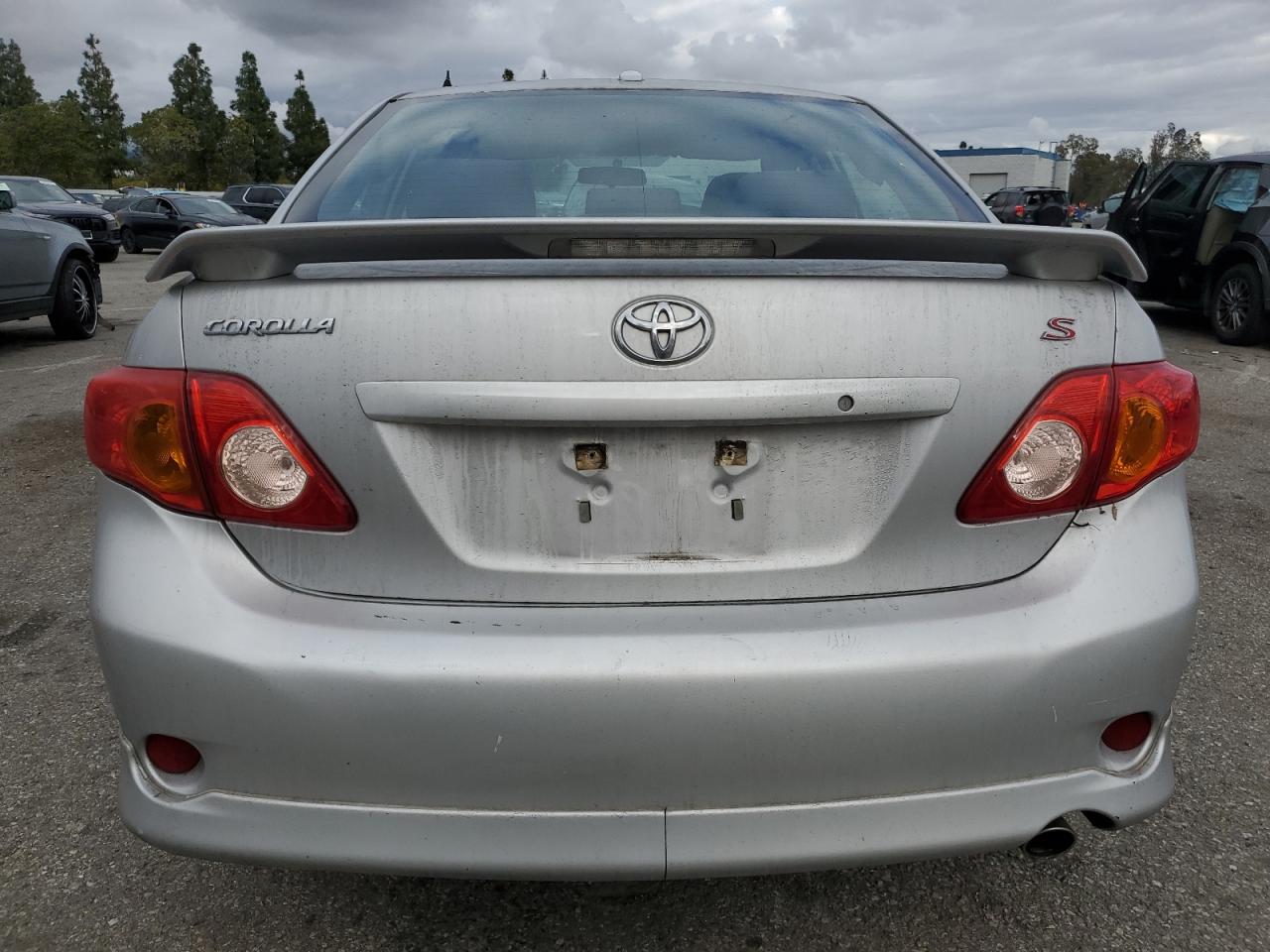 2010 Toyota Corolla - Image 6