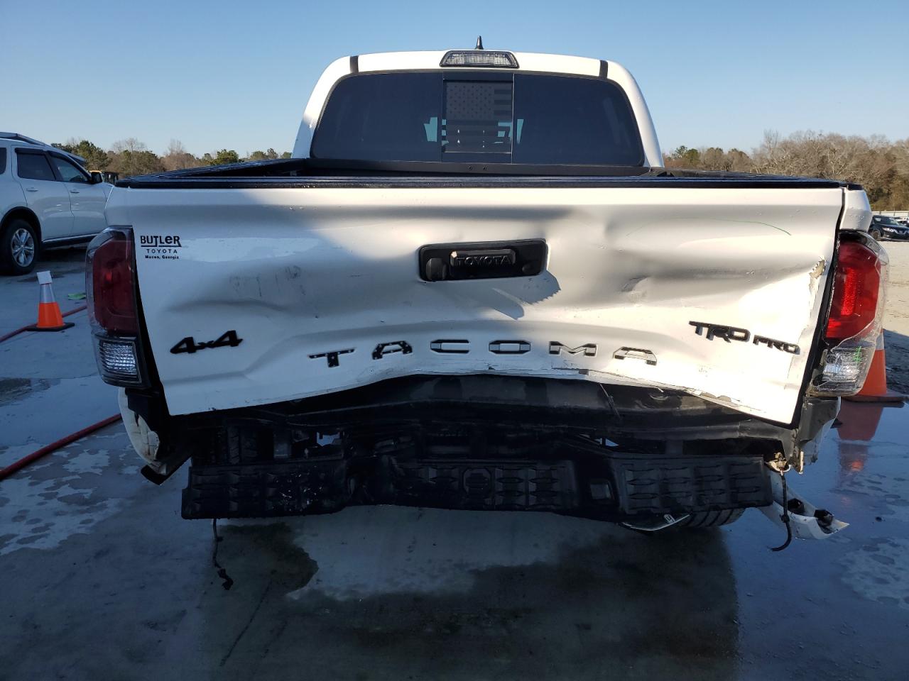 2019 Toyota Tacoma - Image 6