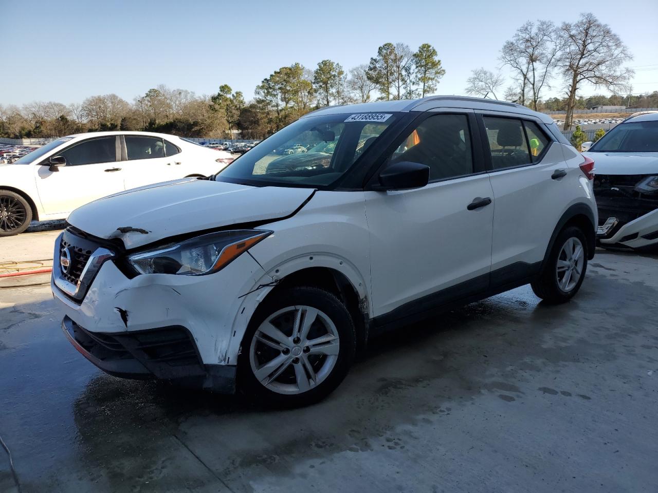 Byron, GA에서 판매 중인 2019 Nissan Kicks S - Front End