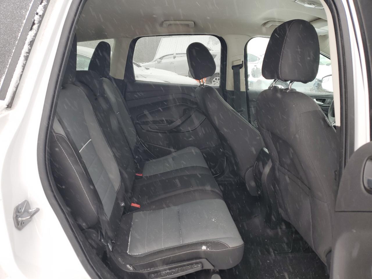 2014 Ford Escape - Image 11