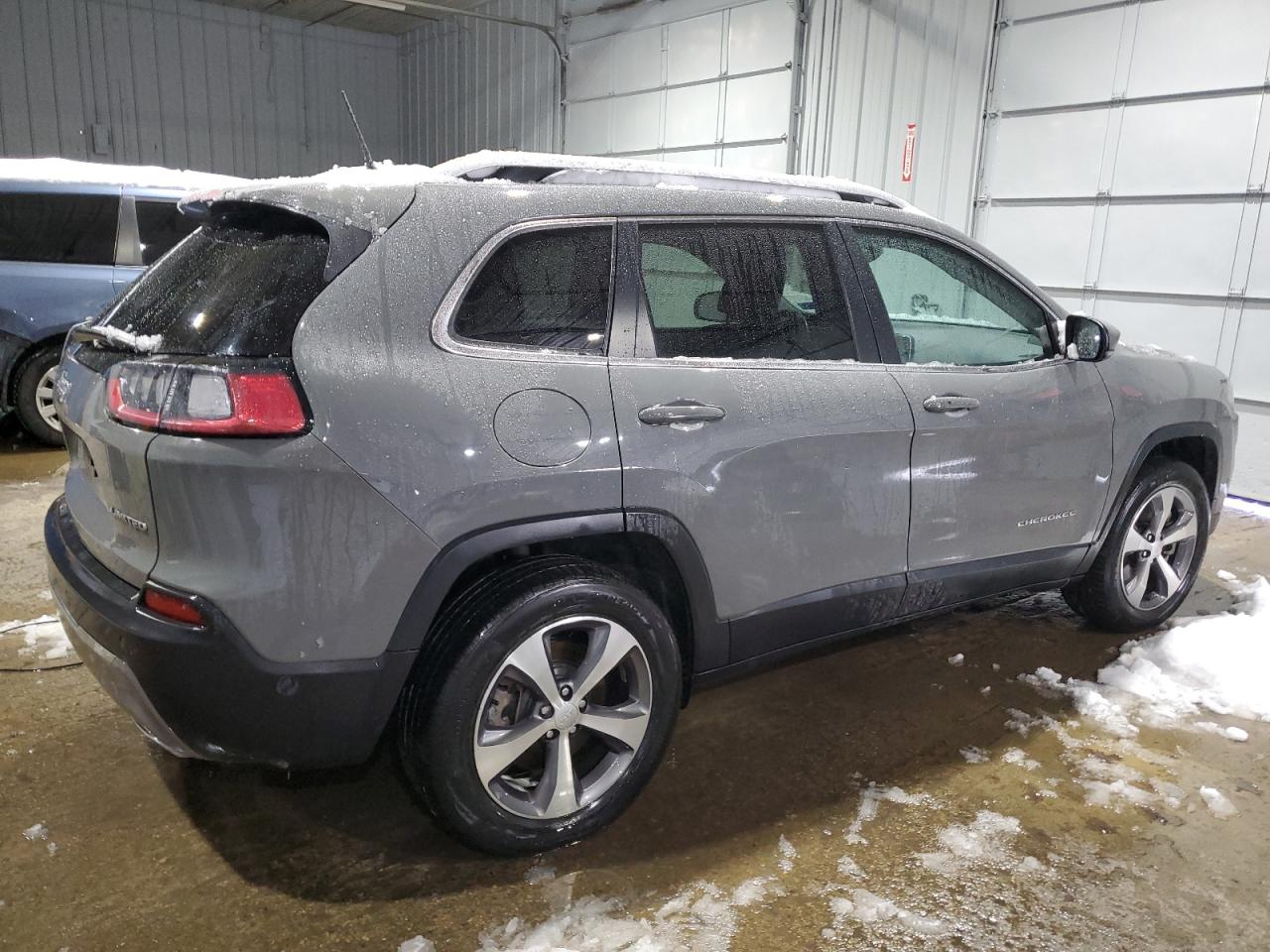2021 Jeep Grand Cherokee - Image 3